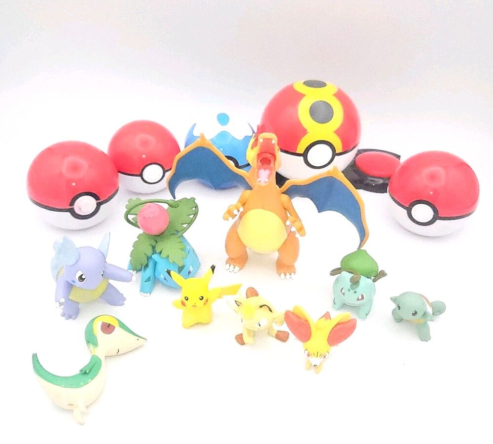 Pokemon Figure Lot Pikachu Charizard Bulbasaur Pokeballs Nintendo